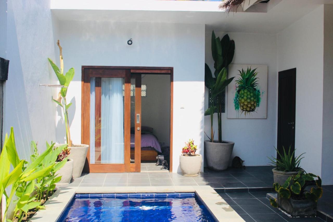 Mewali Villa'S Kuta  Luaran gambar