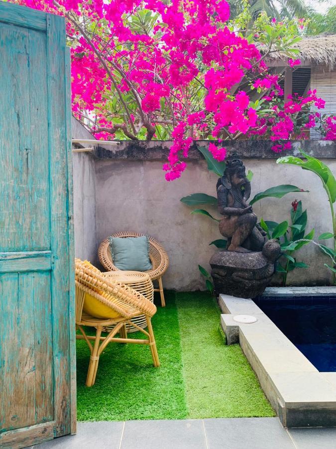 Mewali Villa'S Kuta  Luaran gambar