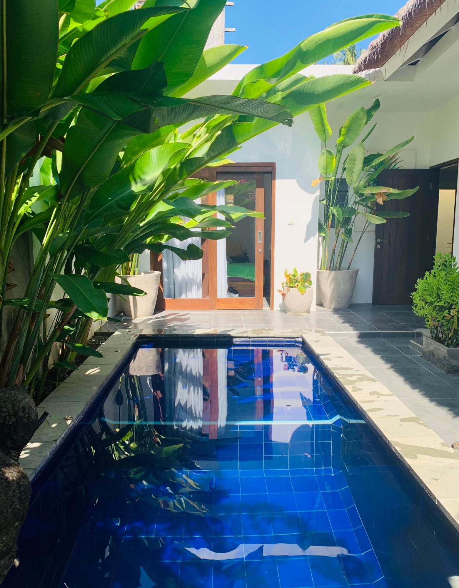 Mewali Villa'S Kuta  Luaran gambar