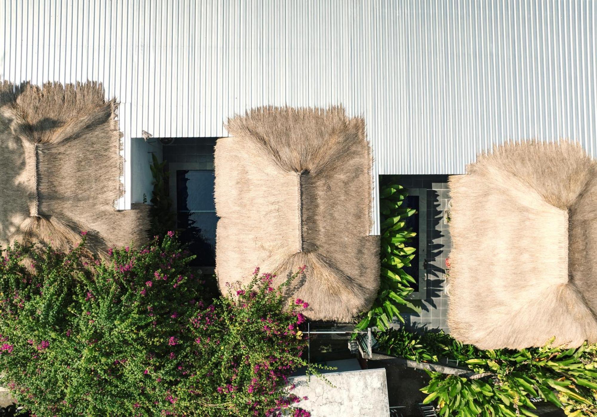 Mewali Villa'S Kuta  Luaran gambar