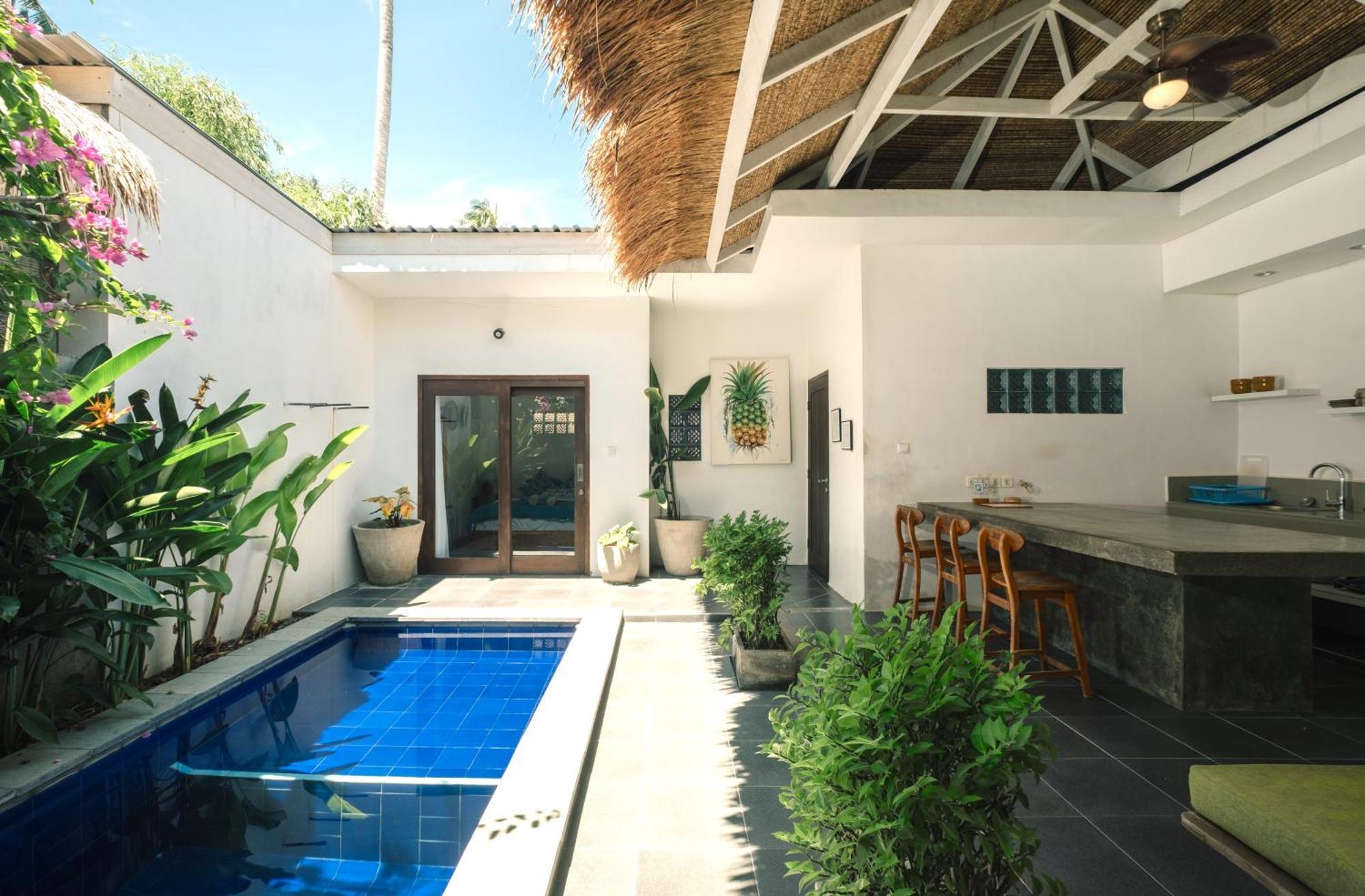 Mewali Villa'S Kuta  Luaran gambar
